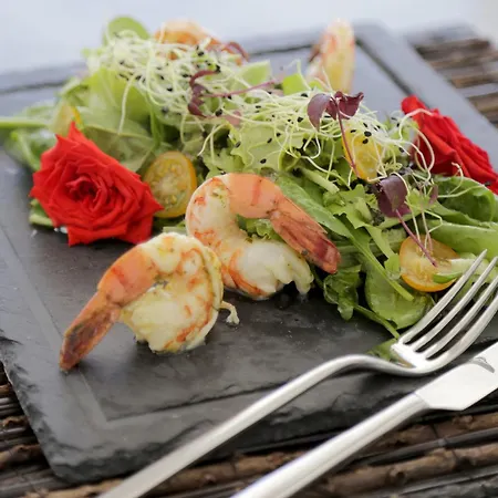 Livin Mykonos - Adults Only מלון 3*